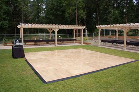 How to Make an Outdoor Dance Floor: A Comprehensive Guide with Insightful Suggestions