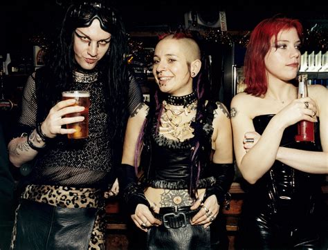 what is goth music and how does it influence the fashion industry?